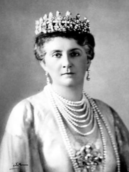 who is elena's mother elena’s mother appreciation post. now we know where she got her beauty ...